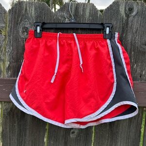 Nike Tempo Womens Running Shorts Dri Fit Red Gray Medium Lined Pocket Soccer